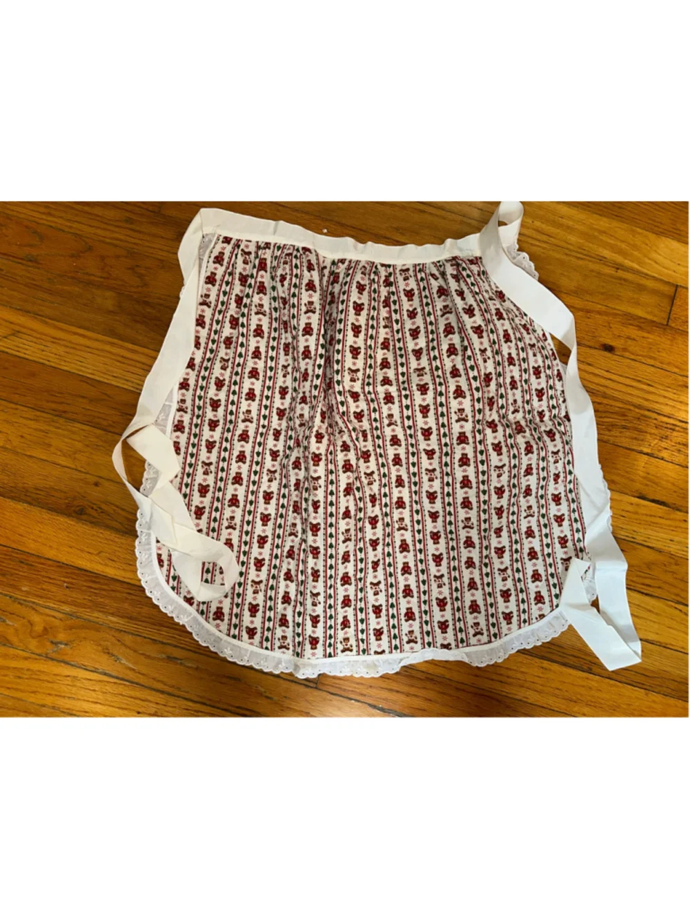 Lot 4 Vintage Christmas Holiday Aprons Half Reversible Retro Sheer Lace Cotton
